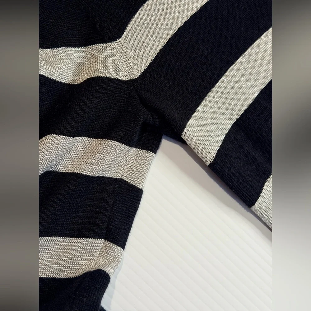 MICHAEL KORS Black Silver Striped Tunic Sweater Chain Lace-Up - Size M